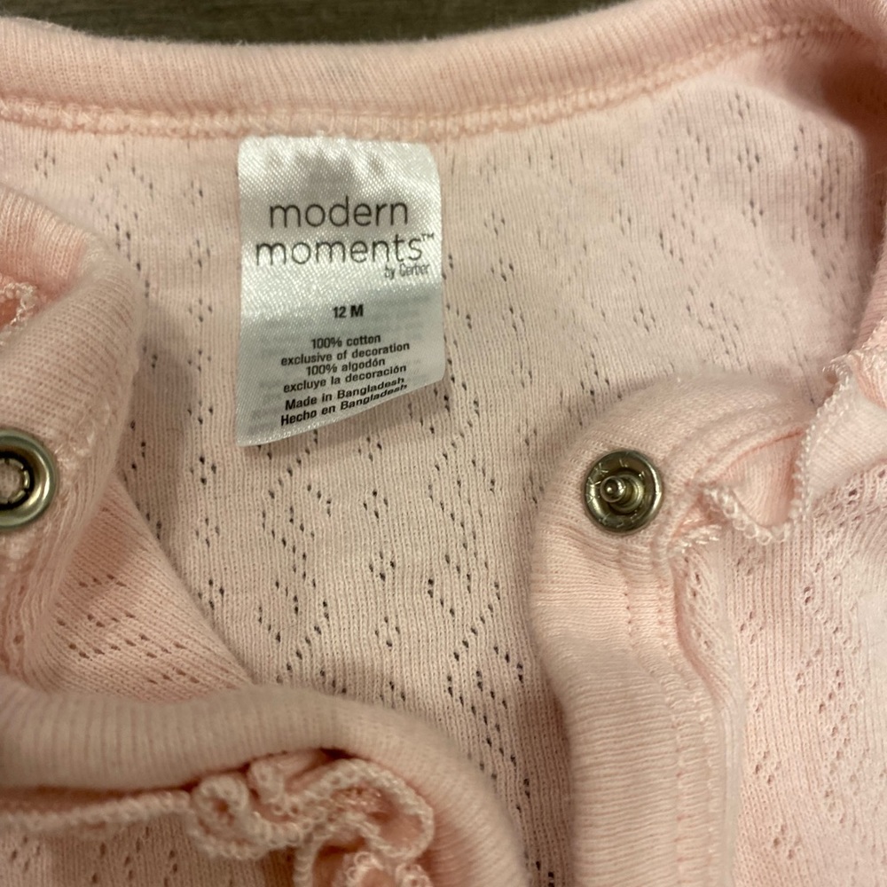 Baby girl onesies size 12 months pink and white - Picture 9 of 12